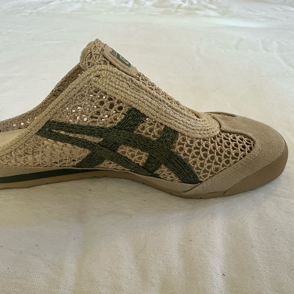 Onitsuka Tiger by Asics Mesh Beige and Green Clogs - Picture 2 of 5